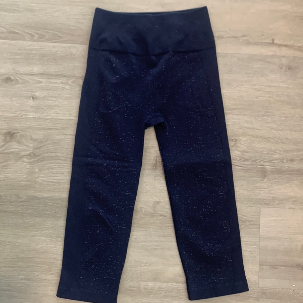 Cropped lulu lemon running pants